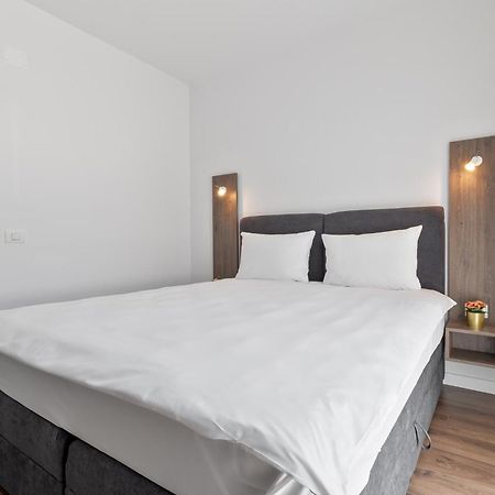 Appartamento Grand Hill Flats Gran Varadino Esterno foto