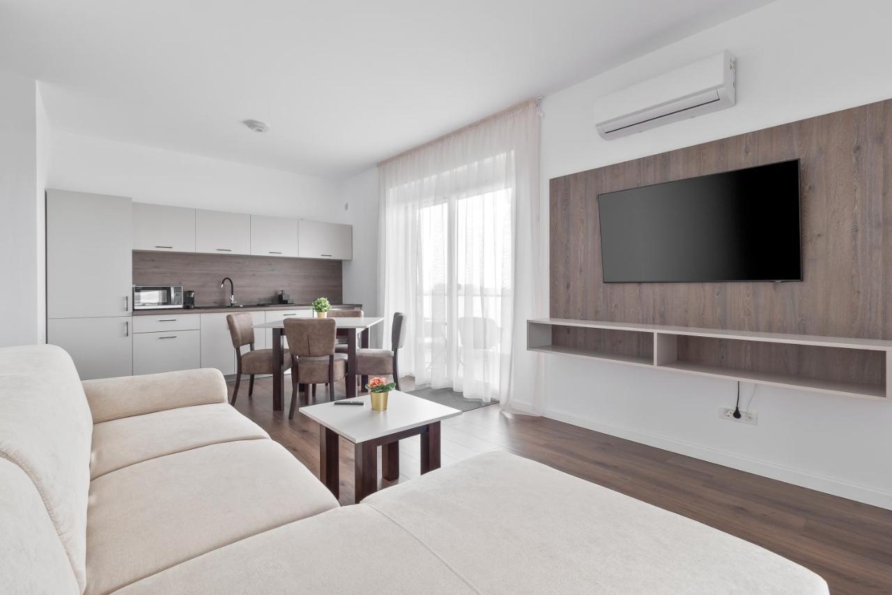 Appartamento Grand Hill Flats Gran Varadino Esterno foto