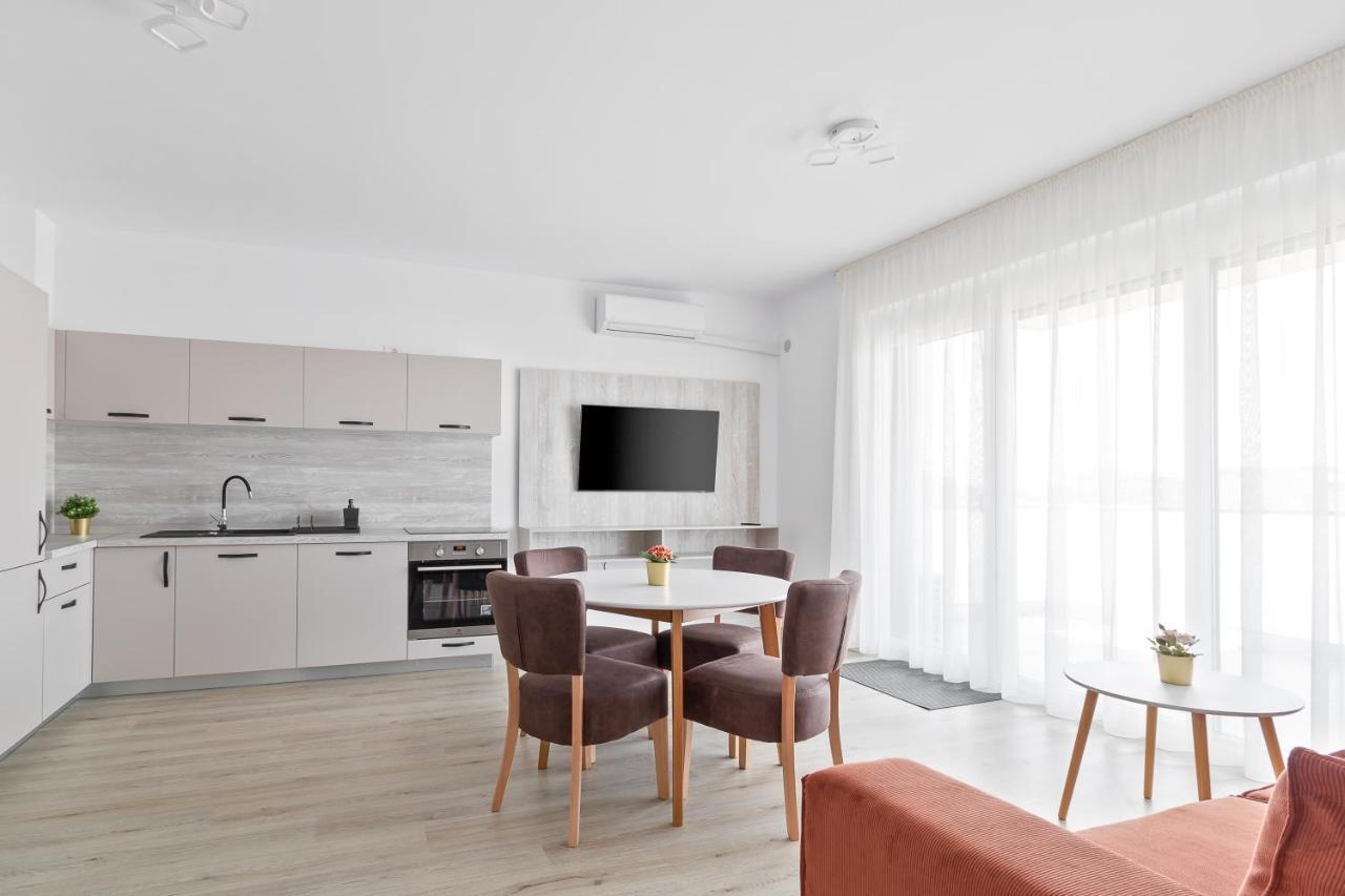 Appartamento Grand Hill Flats Gran Varadino Esterno foto
