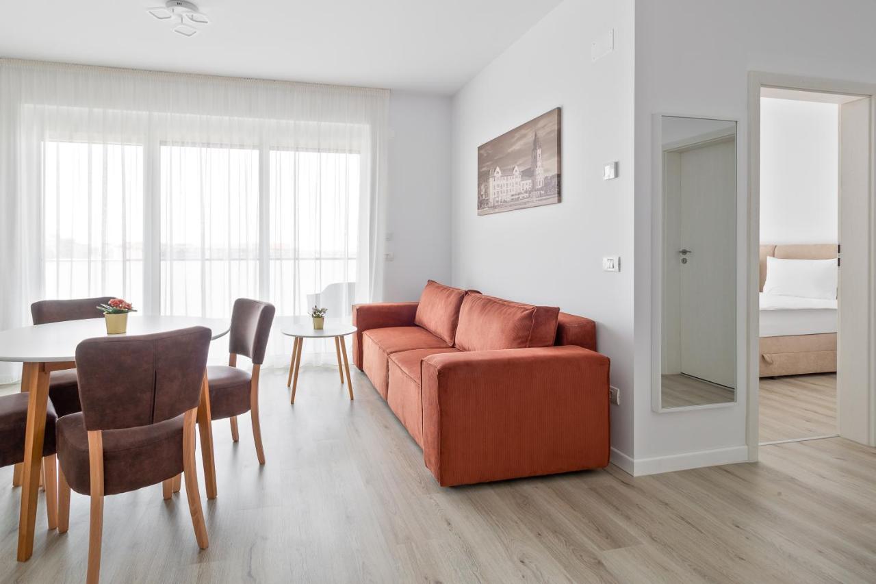 Appartamento Grand Hill Flats Gran Varadino Esterno foto