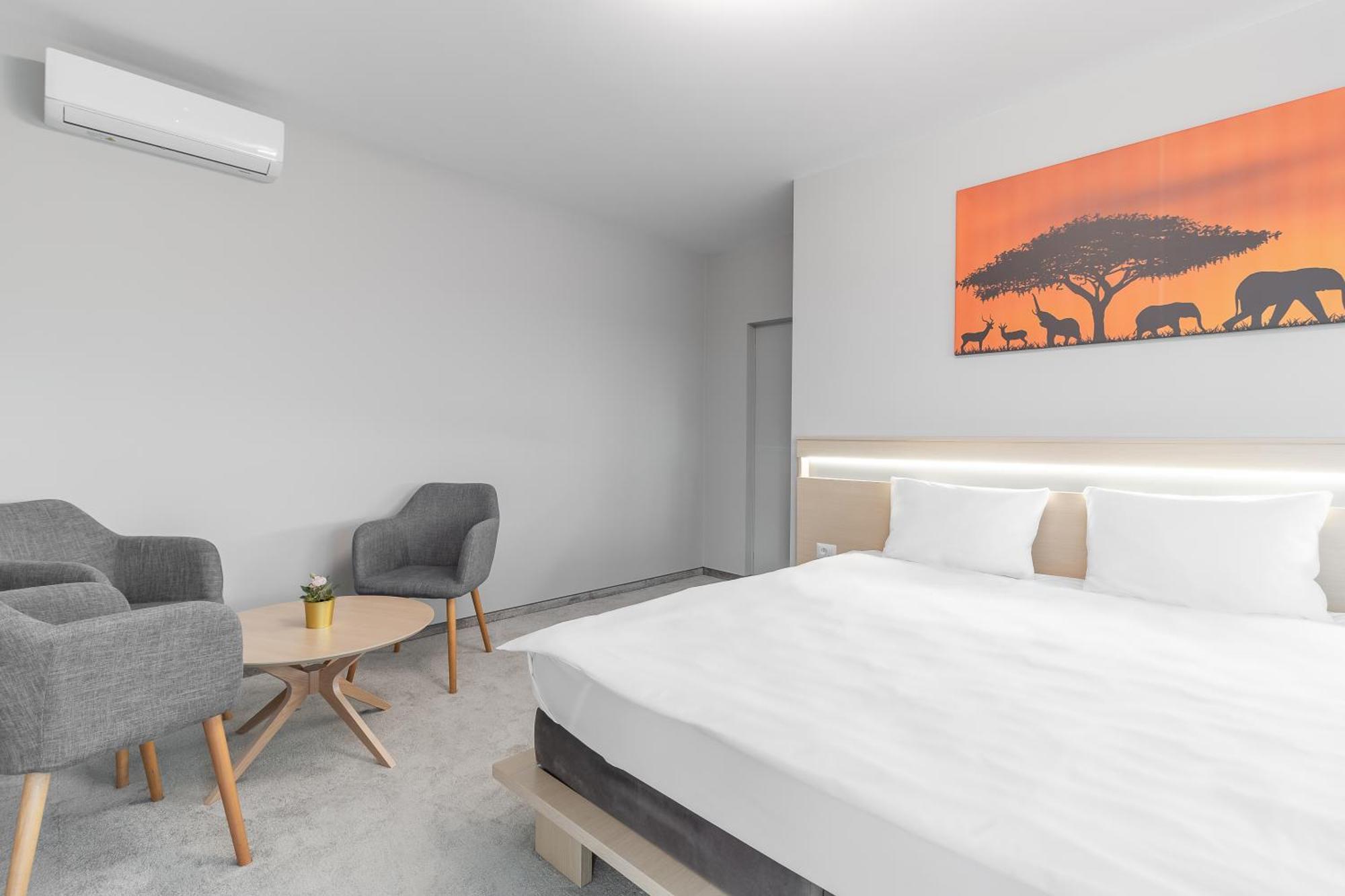 Appartamento Grand Hill Flats Gran Varadino Esterno foto