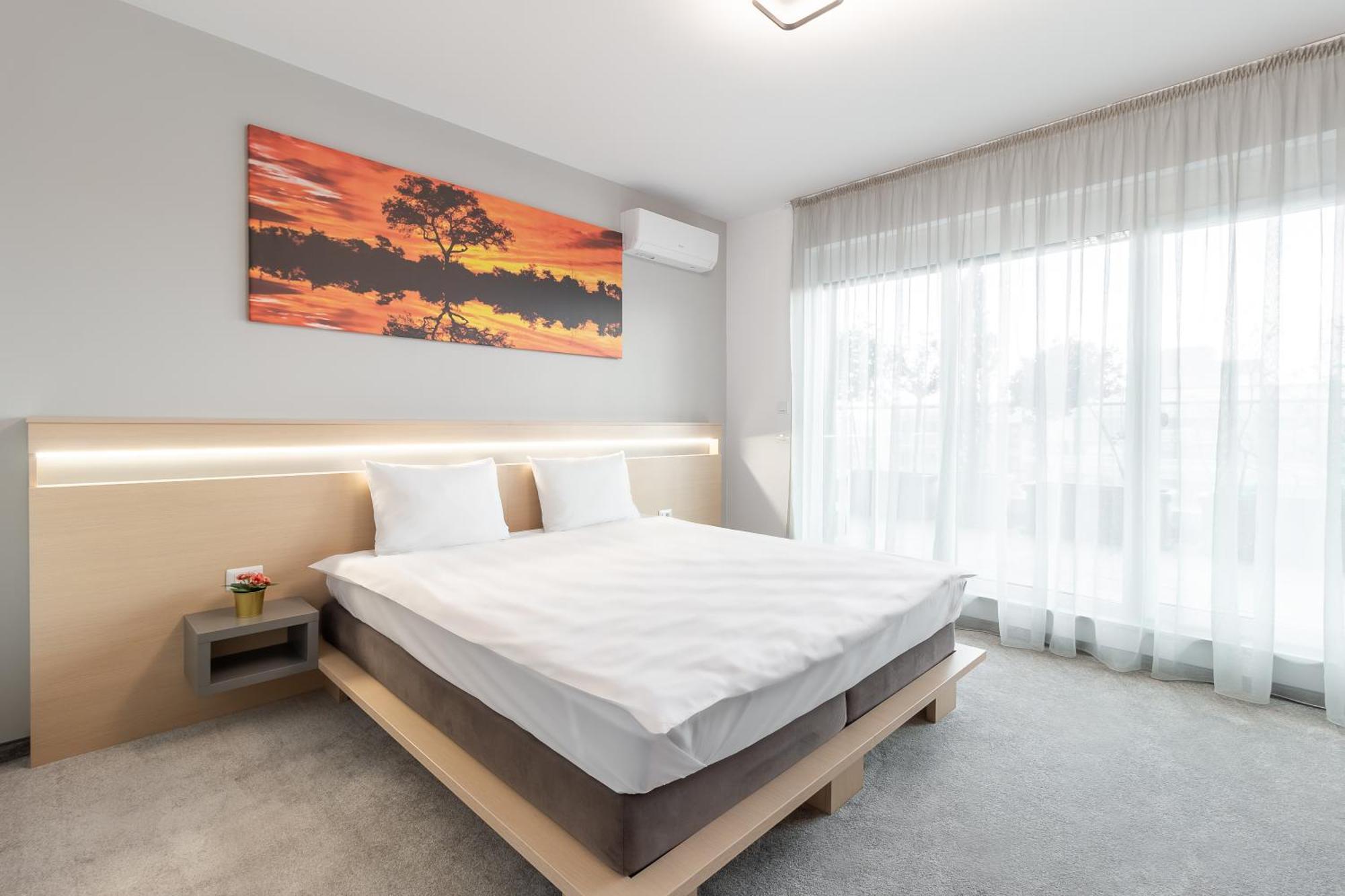 Appartamento Grand Hill Flats Gran Varadino Esterno foto
